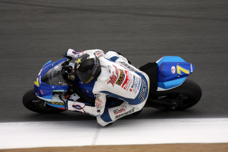 M09_1596.jpg - Mat Mladin in his final race at Laguna Seca. He retired from AMA competition at the end of the year.